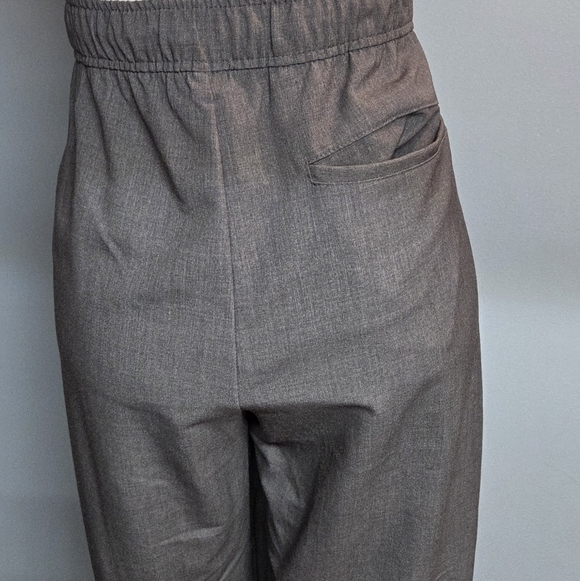 Old Navy High-Waisted Gray Billie Straight Women's Ankle Pants - Picture 5 of 7